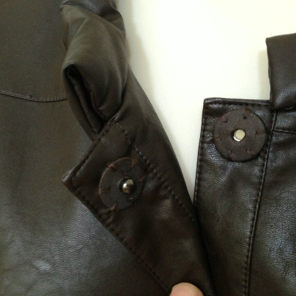 Jones New York Collection Brown Walnut Cropped Faux-Leather Jacket Plus Size 22W - Picture 5 of 12